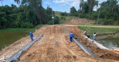 Prefeitura inicia reconstrução de pontes no Buru