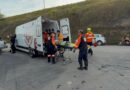 Colisão entre moto e caminhonete deixa casal ferido em Indaiatuba