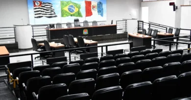 Prefeitura cria duas secretarias e 29 novos cargos com custo de R$ 4,4 milhões