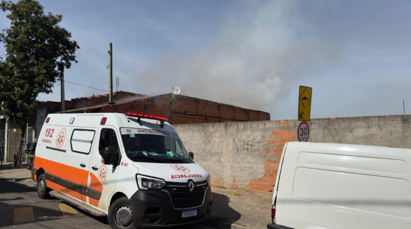 Morada do Sol: mulher é salva de incêndio por parede