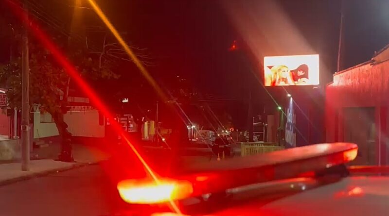 PM prende 5 em Itatinga acusados de cárcere privado e extorsão