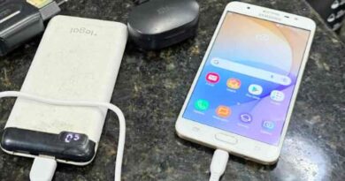 Celular e capacete roubados são recuperados