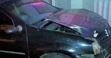 Motorista bate o carro e é preso na véspera do aniversário