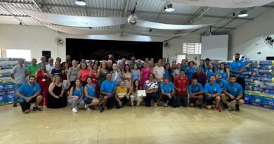 Secretaria de Esportes doa mais de 78 mil fraldas para o Funssol