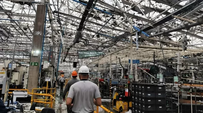 Toyota segue reconstrução de fábrica em Porto Feliz