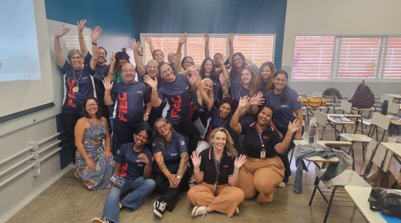 Fiec realiza aula inaugural do Programa Mulheres Mil