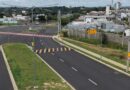 Avenida Ary Barnabé recebe reforço de sinalização no cruzamento com a Rota dos Cavaleiros