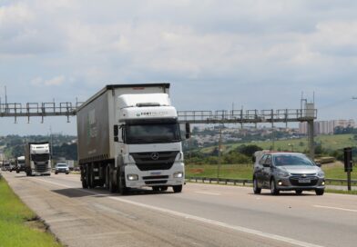 Tiradentes: SP-75 terá 202 mil carros; veja melhores horários para pegar estrada