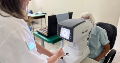 Prefeitura e Rumo firmam parceria para doação de óculos a idosos