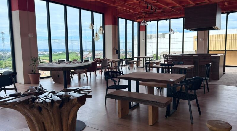 Alunas da Unimax assinam projeto na Campinas Decor