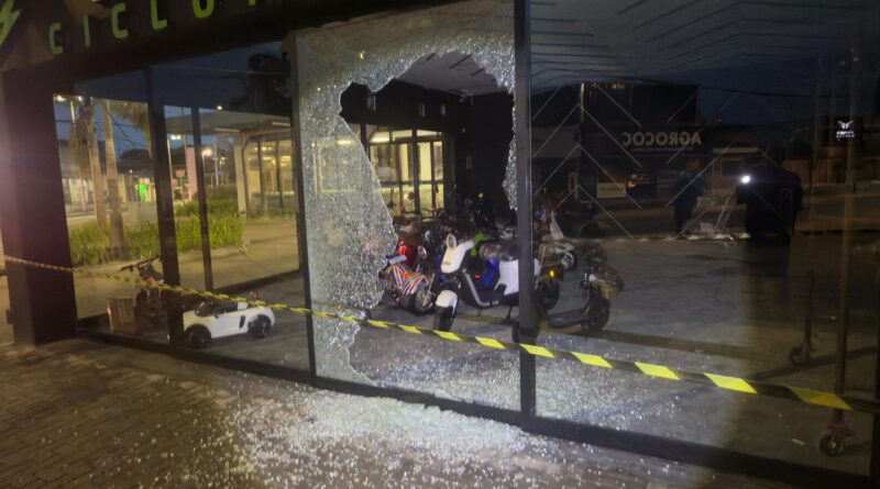 Suspeito é detido após furto a comércio no Centro