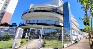 Biblioteca Antonio Modanesi tem agenda especial em maio